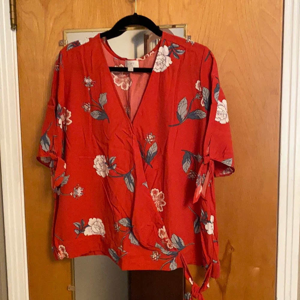 NWOT Loft Faux Wrap Blouse XL